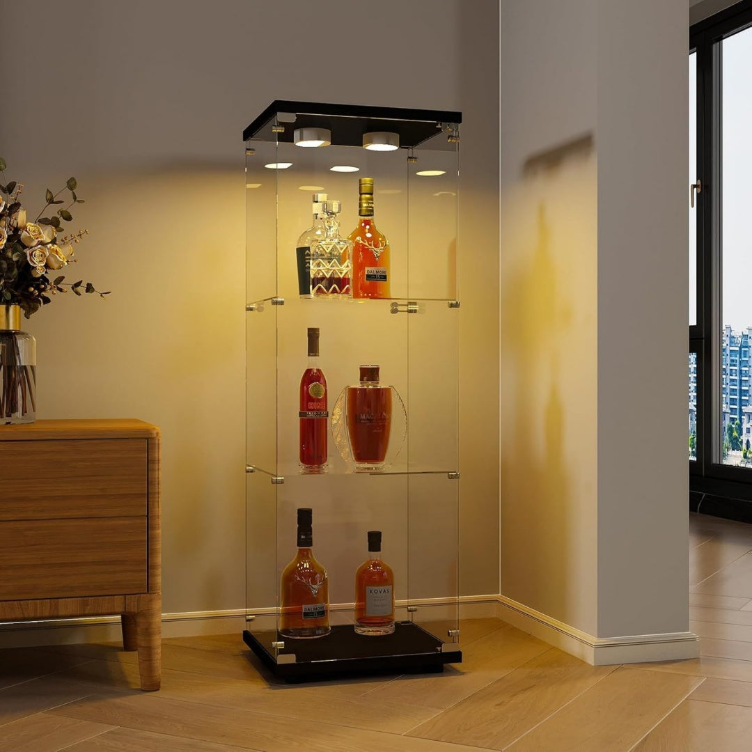Vitrine marron, structure robuste, quatre etageres