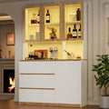 Vitrine marron en verre, design scandinave, rangement optimise